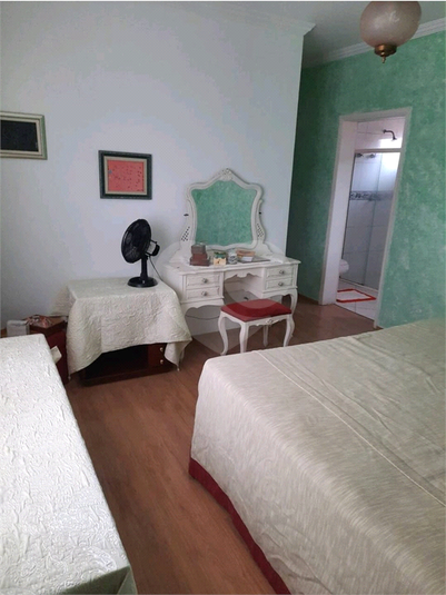 Foto REO873225