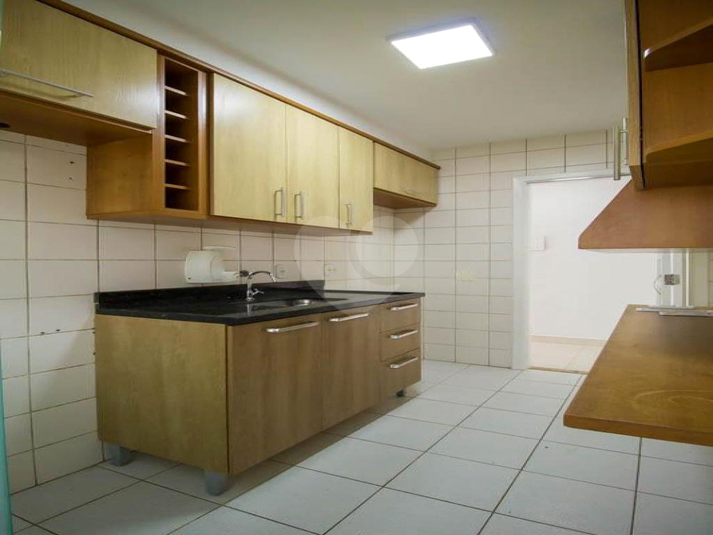 Venda Apartamento São Paulo Cambuci REO873767 32