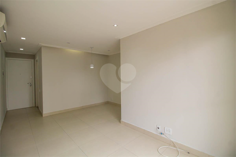 Venda Apartamento São Paulo Cambuci REO873767 3