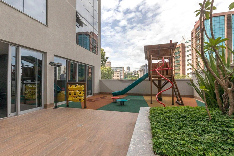 Venda Apartamento Belo Horizonte Centro REO874579 32