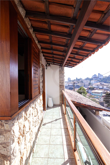 Venda Casa Belo Horizonte Ouro Preto REO875237 60