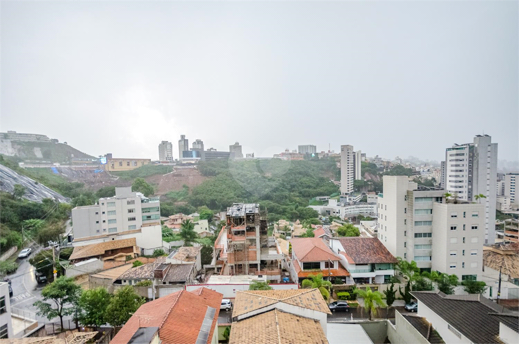 Venda Casa Belo Horizonte Santa Lúcia REO875380 23