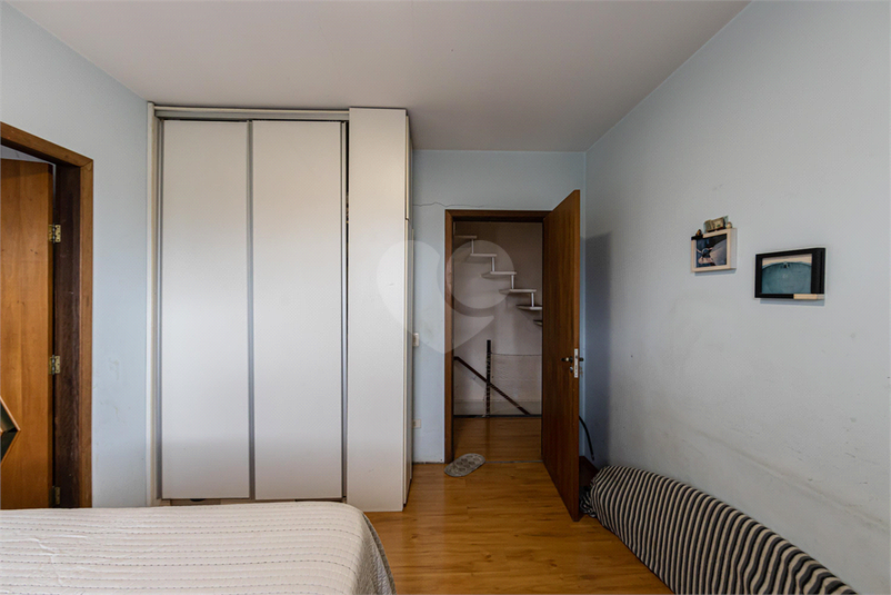 Foto REO876175