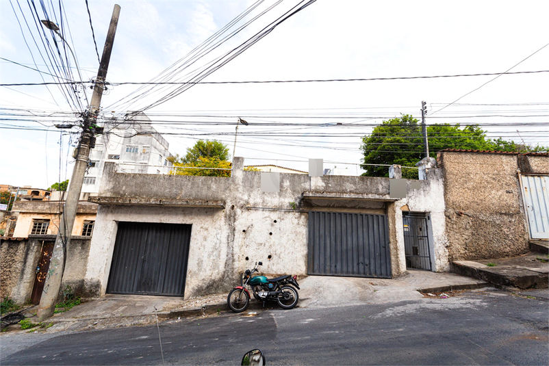 Venda Casa Belo Horizonte União REO876567 16