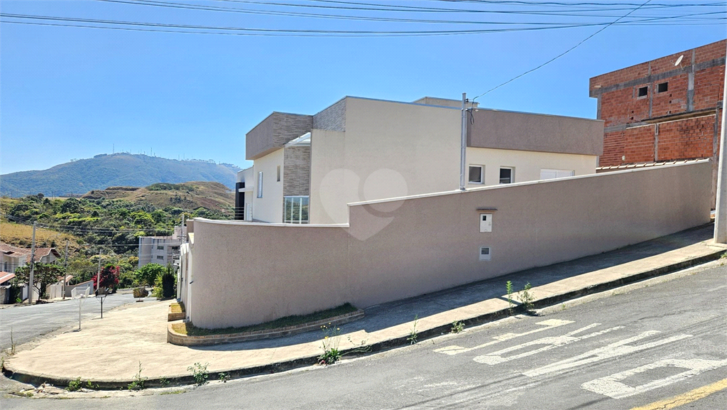 Venda Casa Poços De Caldas Residencial Morumbí REO876735 3