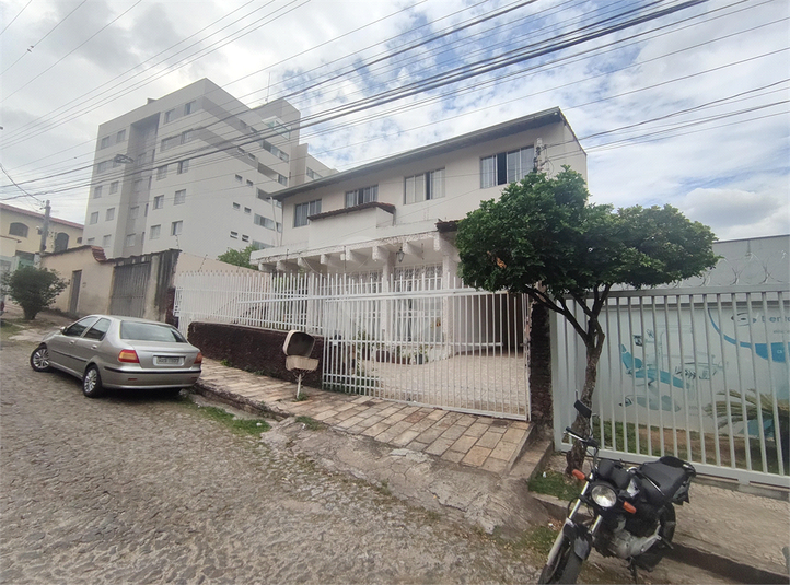 Venda Casa Belo Horizonte Minas Brasil REO876790 8