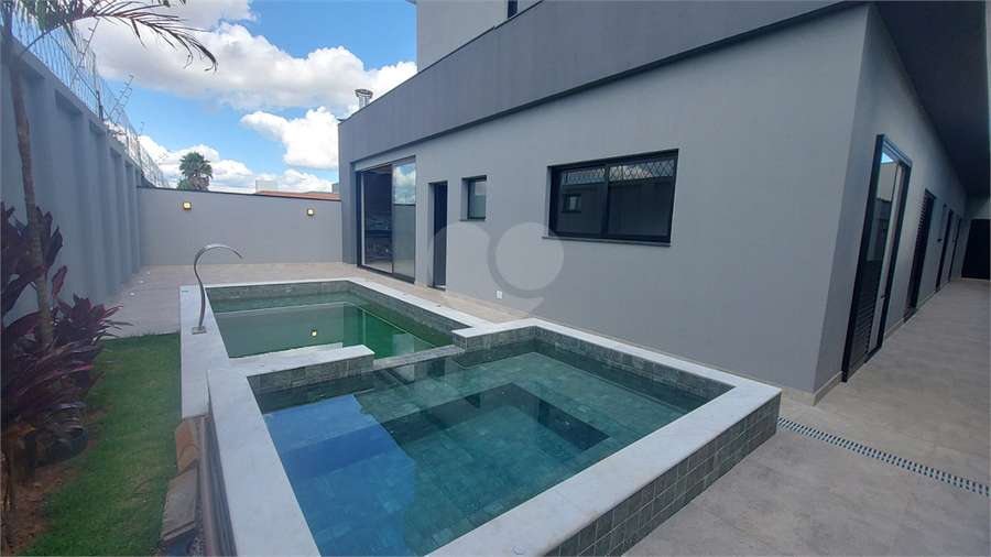 Foto REO876982