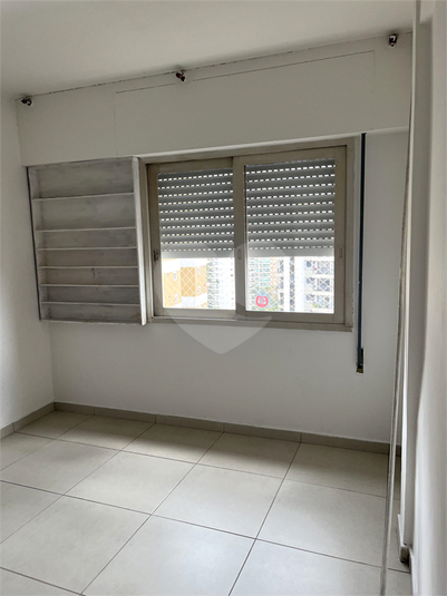 Venda Apartamento São Paulo Santana REO878514 12