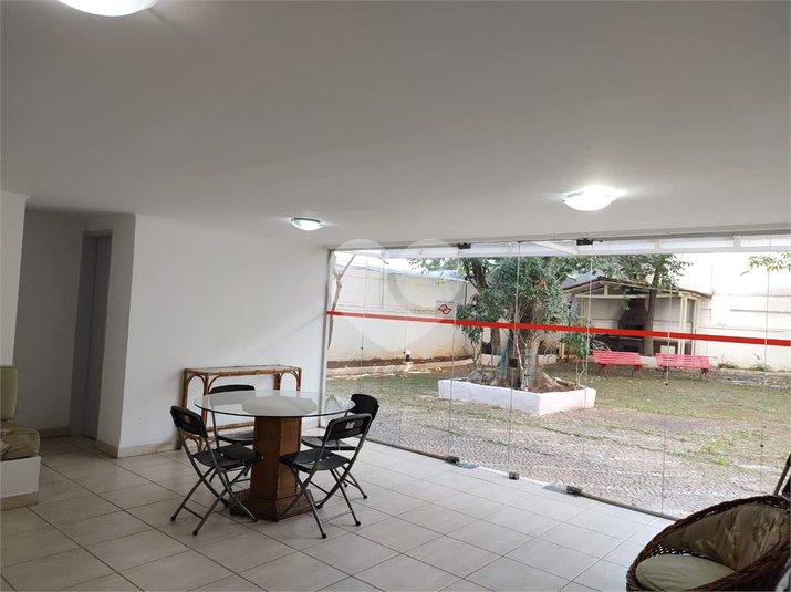 Foto REO878541