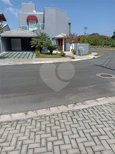 Foto REO879190