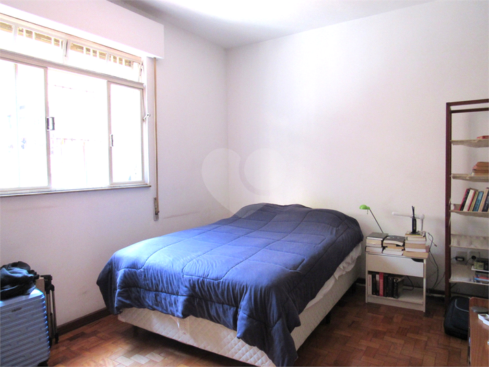 Foto REO880037