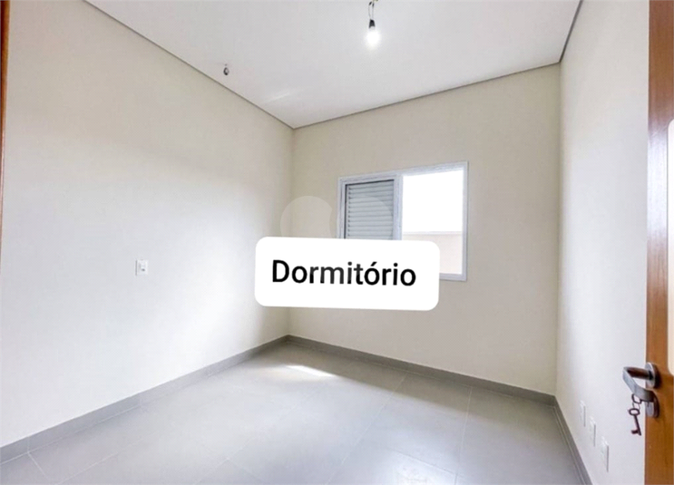 Foto REO880065