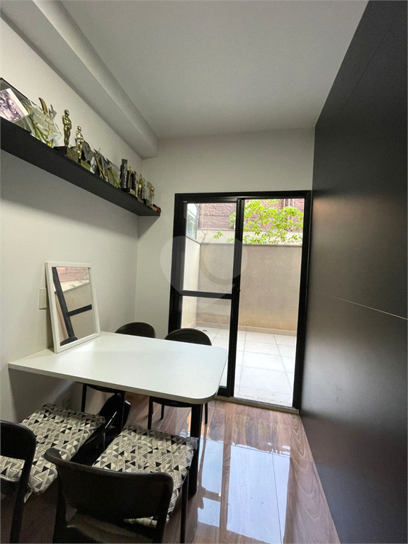 Venda Apartamento São Paulo Centro REO880639 13