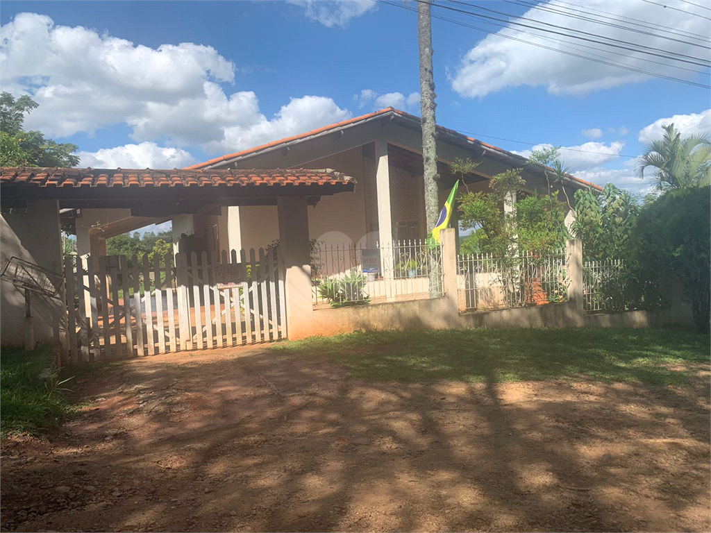 Venda Casa térrea Águas De Santa Bárbara Centro REO881059 13