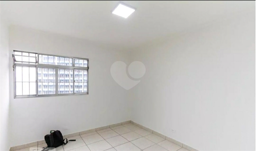 Venda Apartamento São Paulo Sé REO882001 3