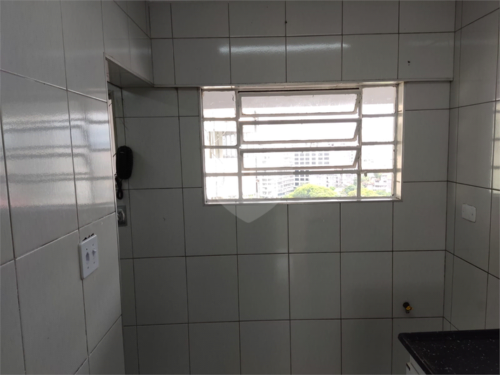 Venda Apartamento São Paulo Sé REO882001 31