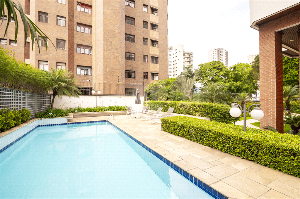 Venda Apartamento São Paulo Moema REO88312 33