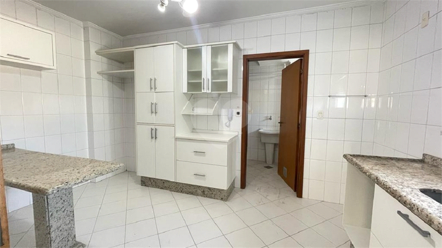 Venda Apartamento Sorocaba Centro REO883364 14