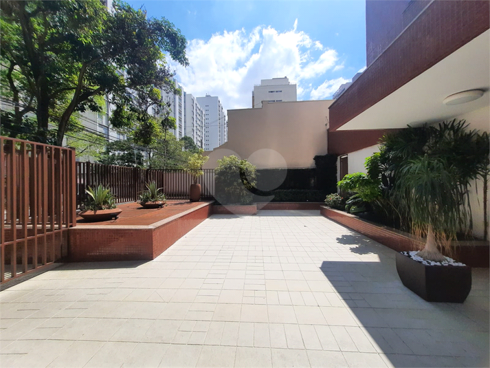 Venda Apartamento São Paulo Bela Vista REO883942 37