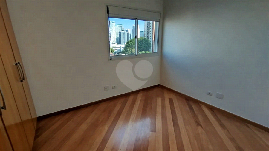 Foto REO884240