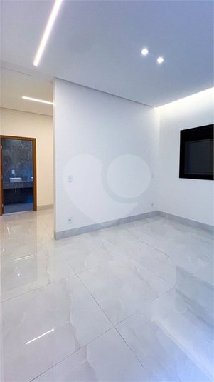 Foto REO885240