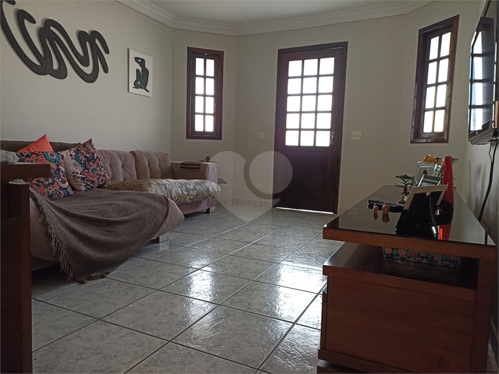 Foto REO887464