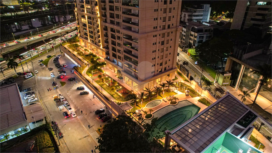 Venda Apartamento São Paulo Real Parque REO887483 1