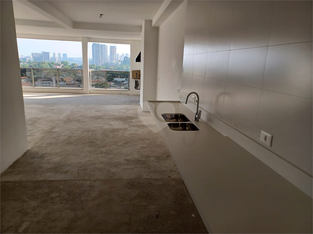 Venda Apartamento São Paulo Real Parque REO887486 3