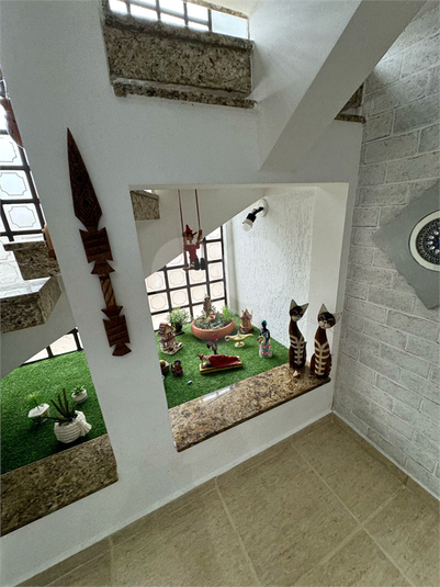 sala