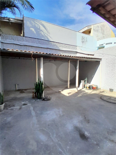 Foto REO888230