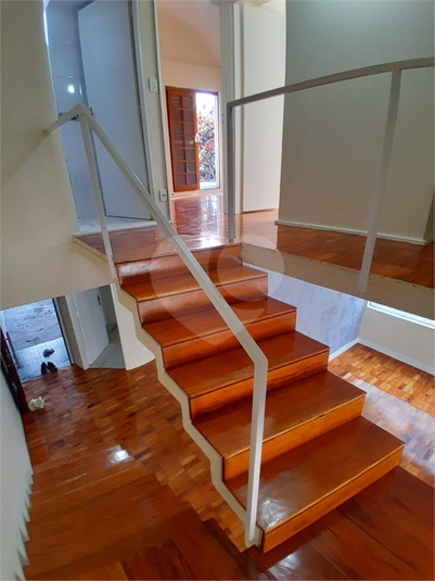 Foto REO888230