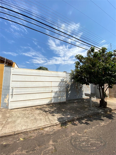 Foto REO888907