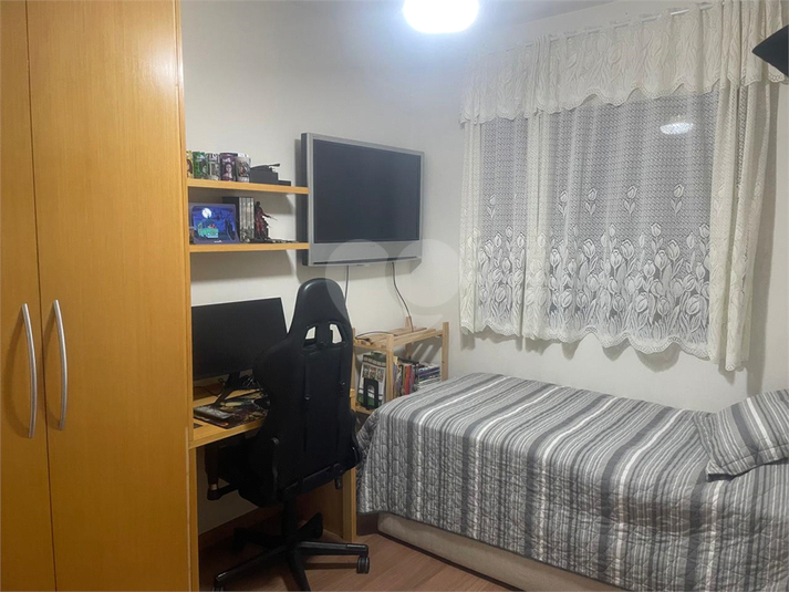 Foto REO889071