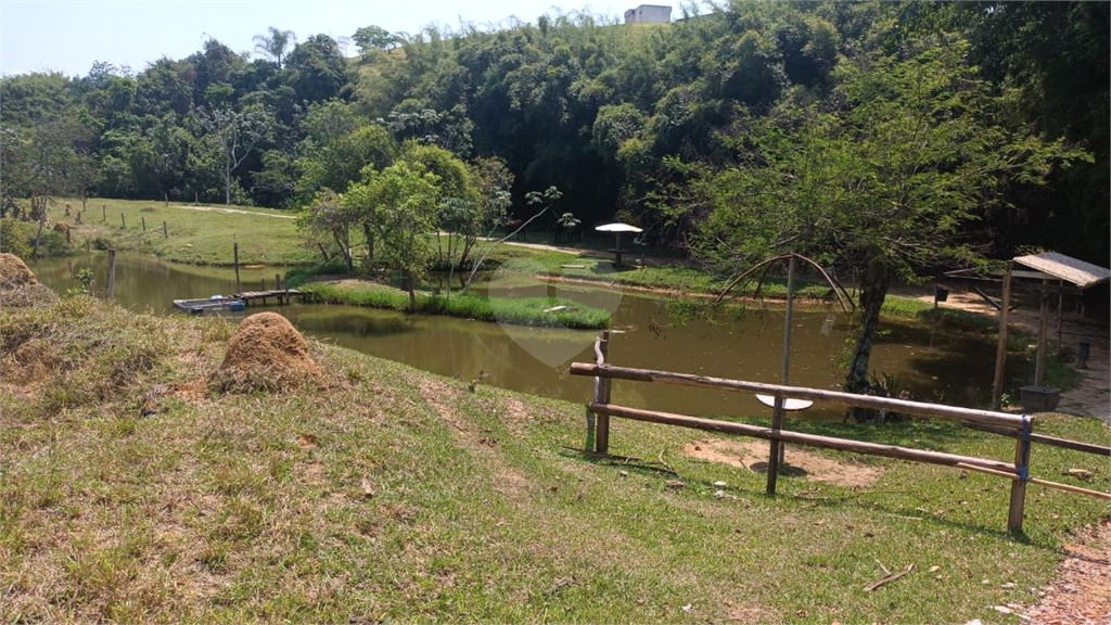 Venda Sítio Cachoeira Paulista Centro REO889160 31