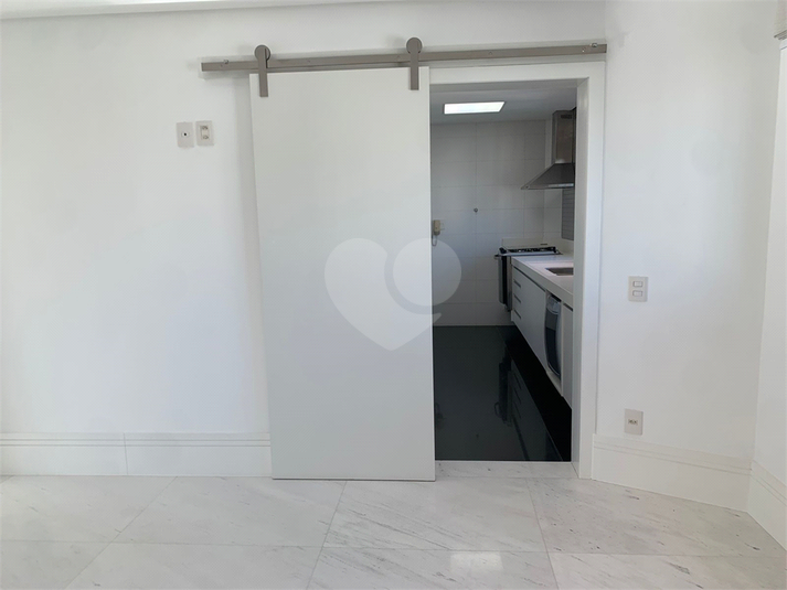 Venda Apartamento São Paulo Moema REO889347 68