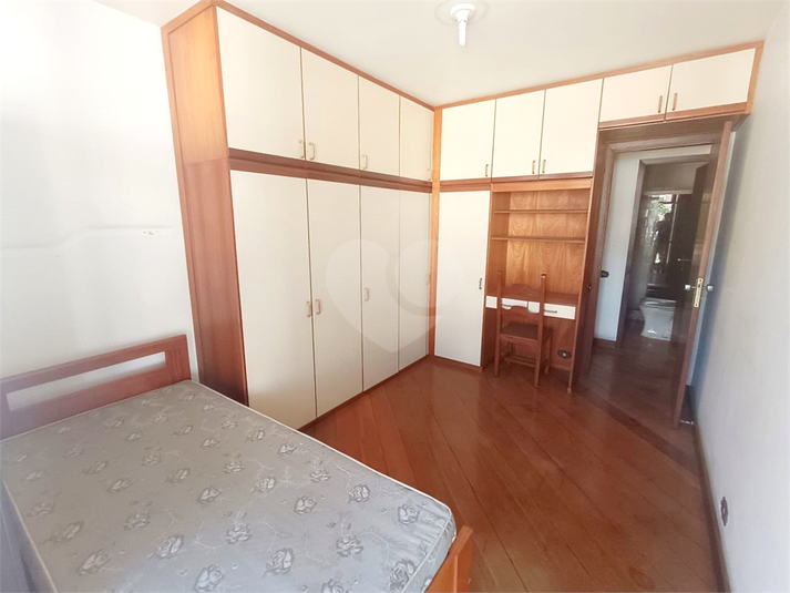 Foto REO889515
