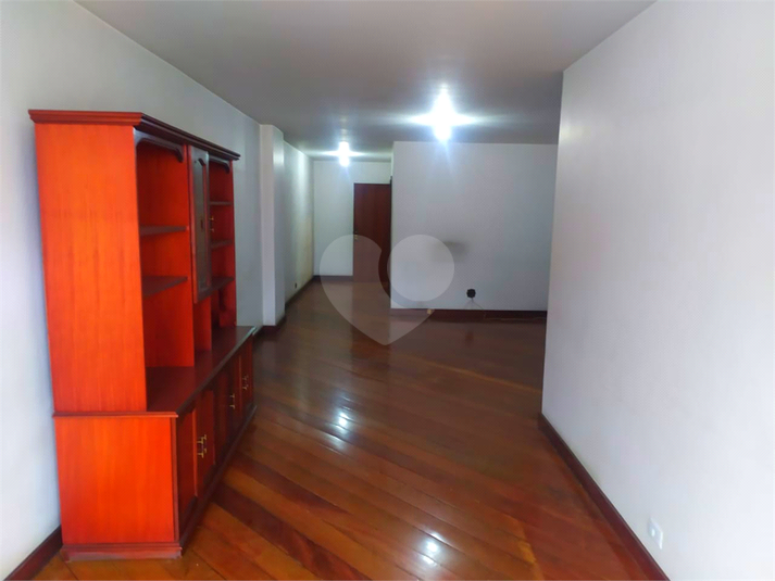 Foto REO889515