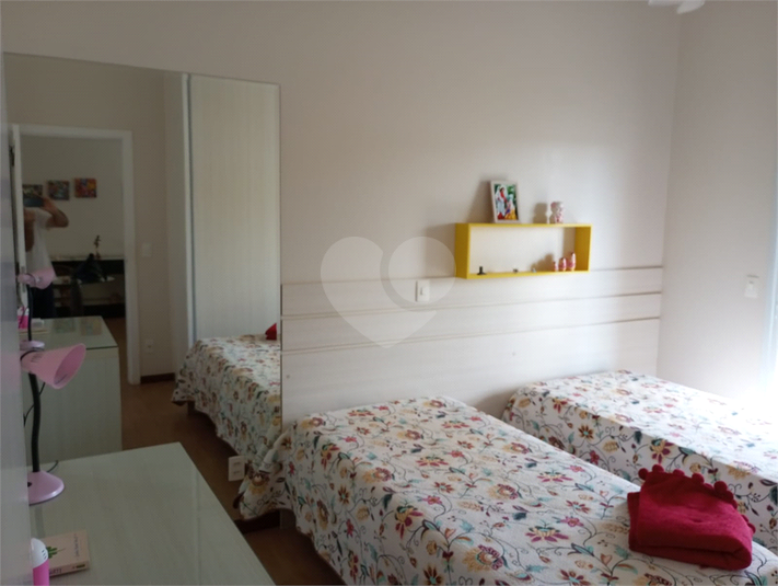 Foto REO889636