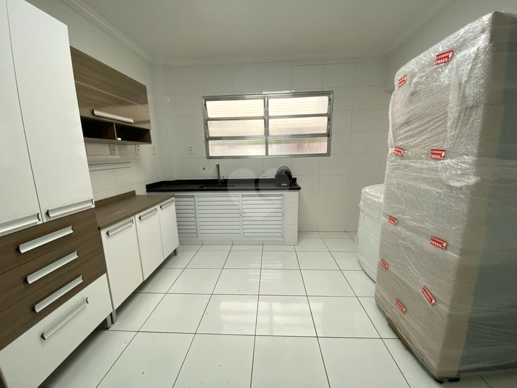 Venda Apartamento São Vicente Centro REO890284 3