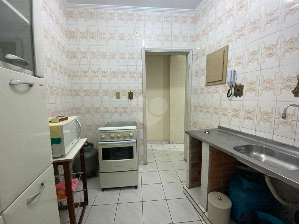 Venda Apartamento São Vicente Centro REO890416 12