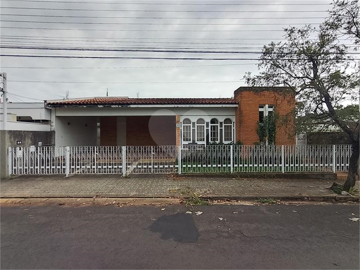 Foto REO890441