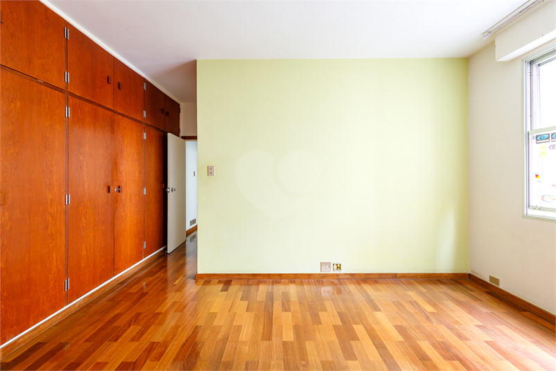 Foto REO891103
