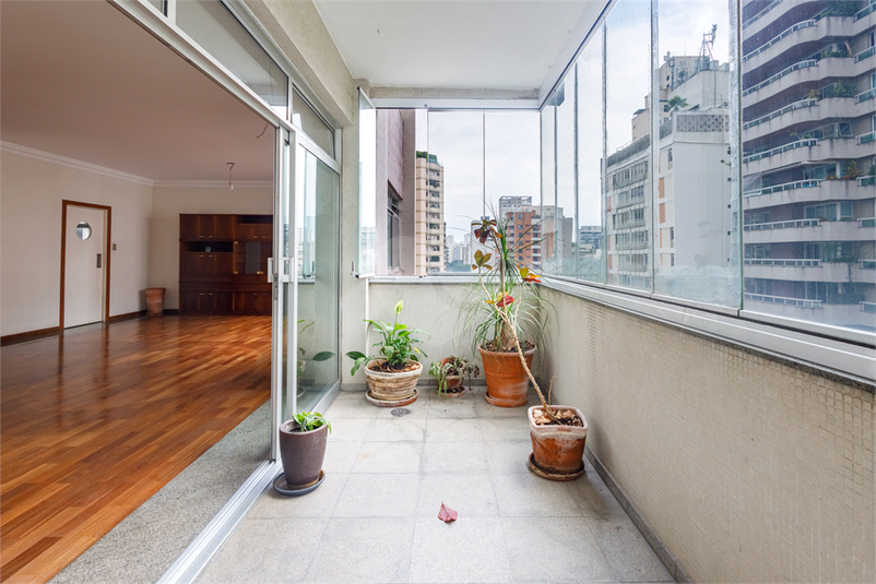 Foto REO891103