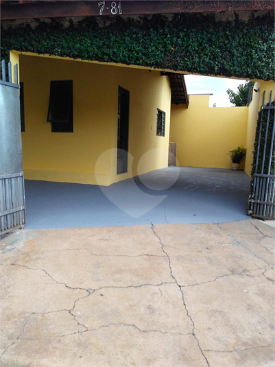 Foto REO891434