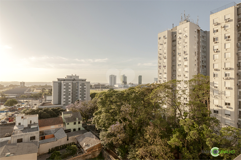 Venda Apartamento Porto Alegre Cristal REO891607 27