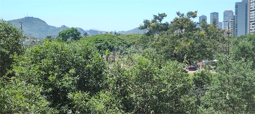 Venda Apartamento Vitória Praia Do Canto REO891971 11