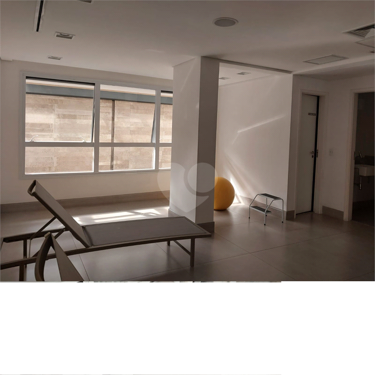 Venda Duplex São Paulo Consolação REO892734 35