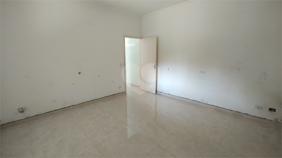 Foto REO893052