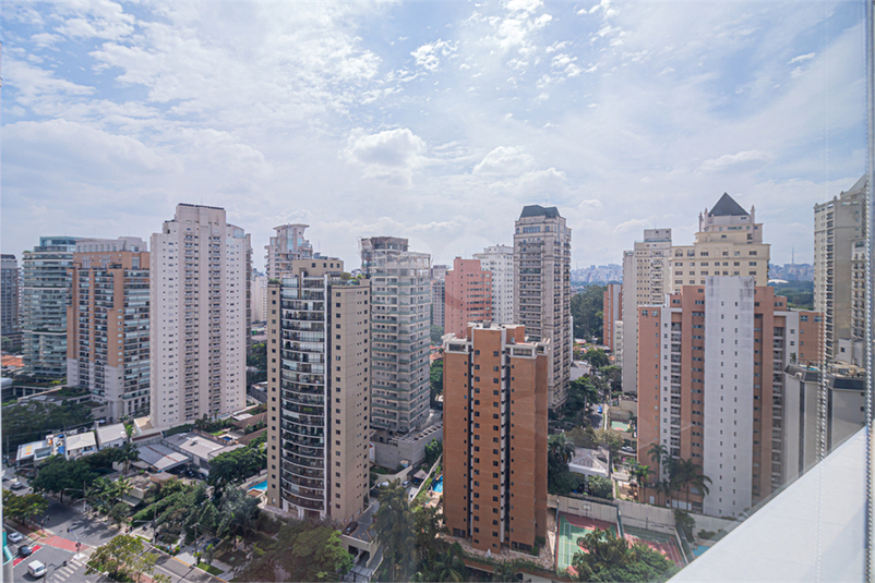 Foto REO893940