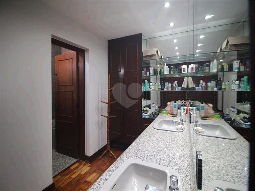 Venda Sobrado São Paulo Sumaré REO89448 25